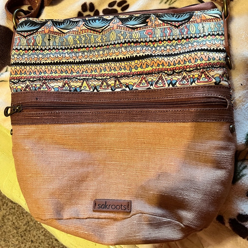 Sakroots crossbody purse